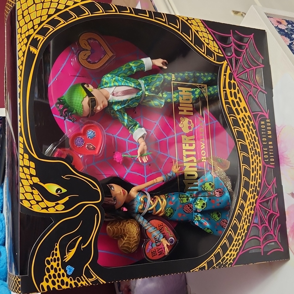 Monster High Howliday Love Edition 2 Pack Dolls